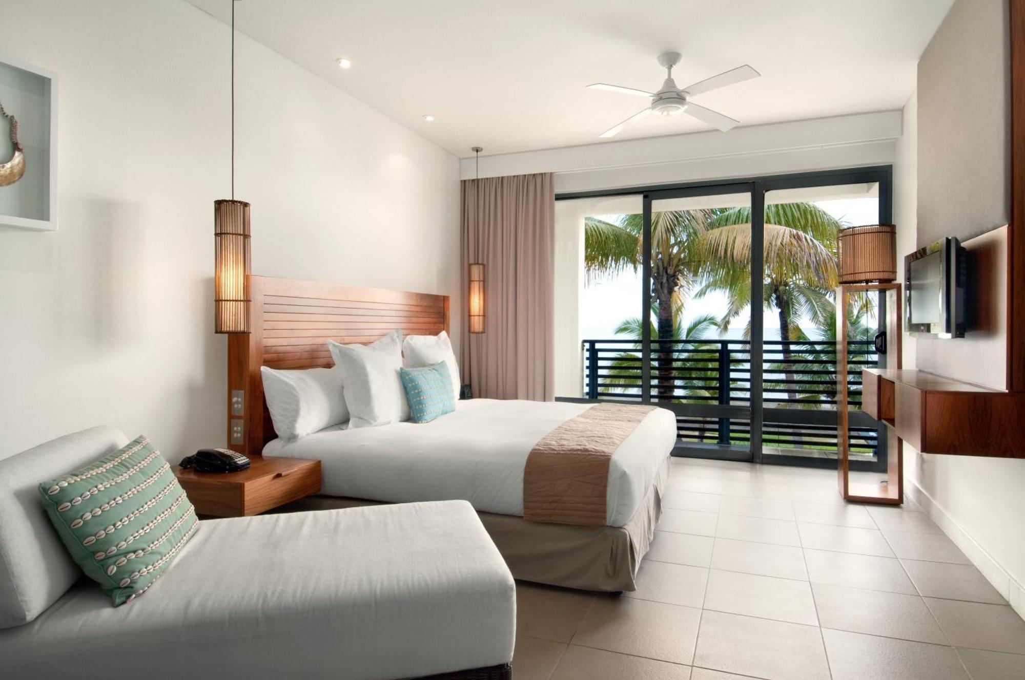 Hilton Fiji Beach Resort And Spa Denarau Island Luaran gambar A room at the Hilton Moorea